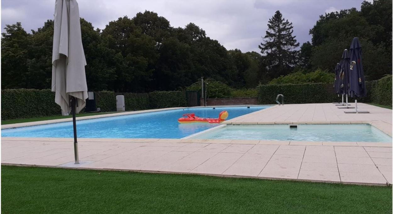 Zonnig Appartement Golf Van Durbuy Exterior foto